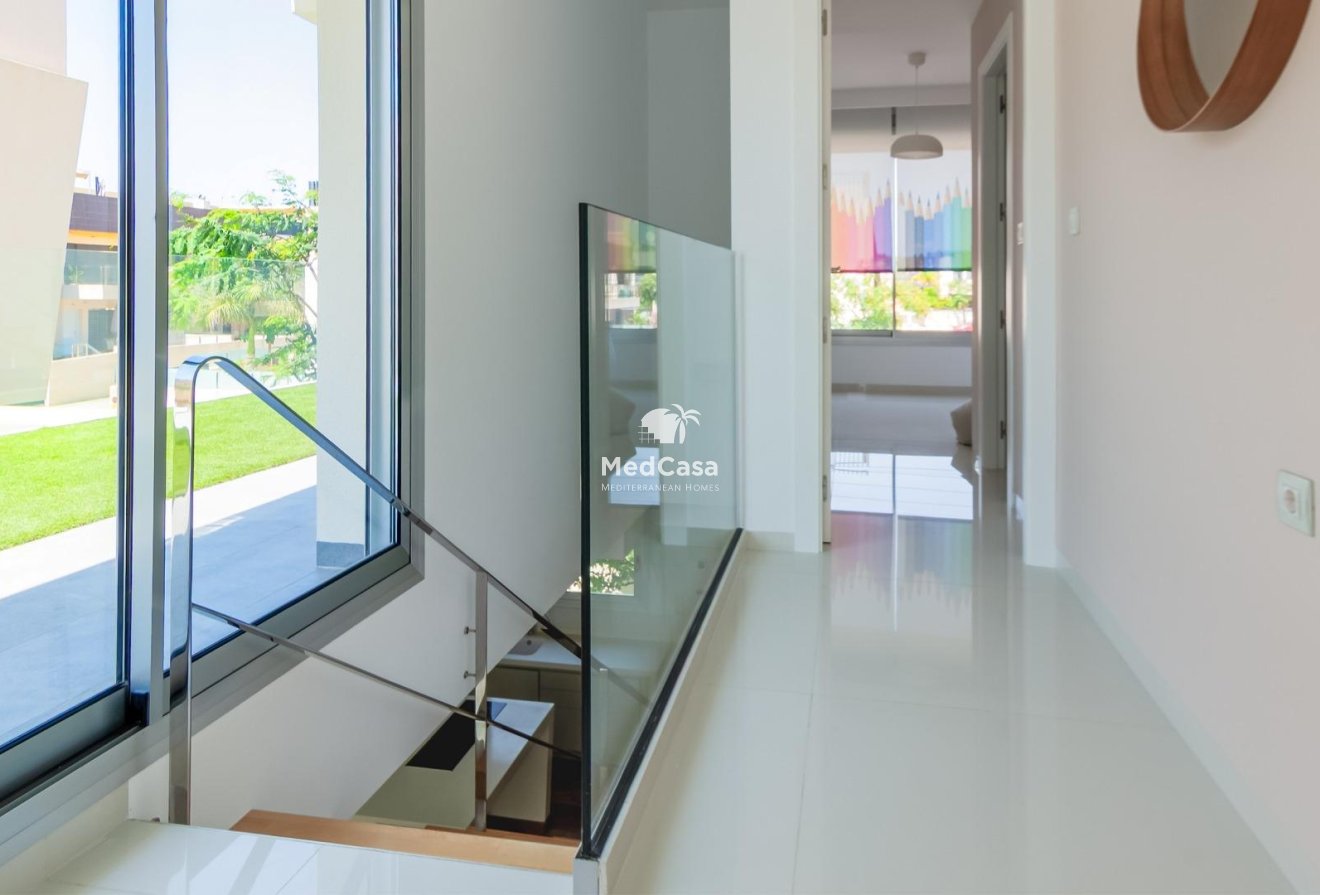 Wiederverkauf - Villa -
Pilar de la Horadada - Pueblo Latino