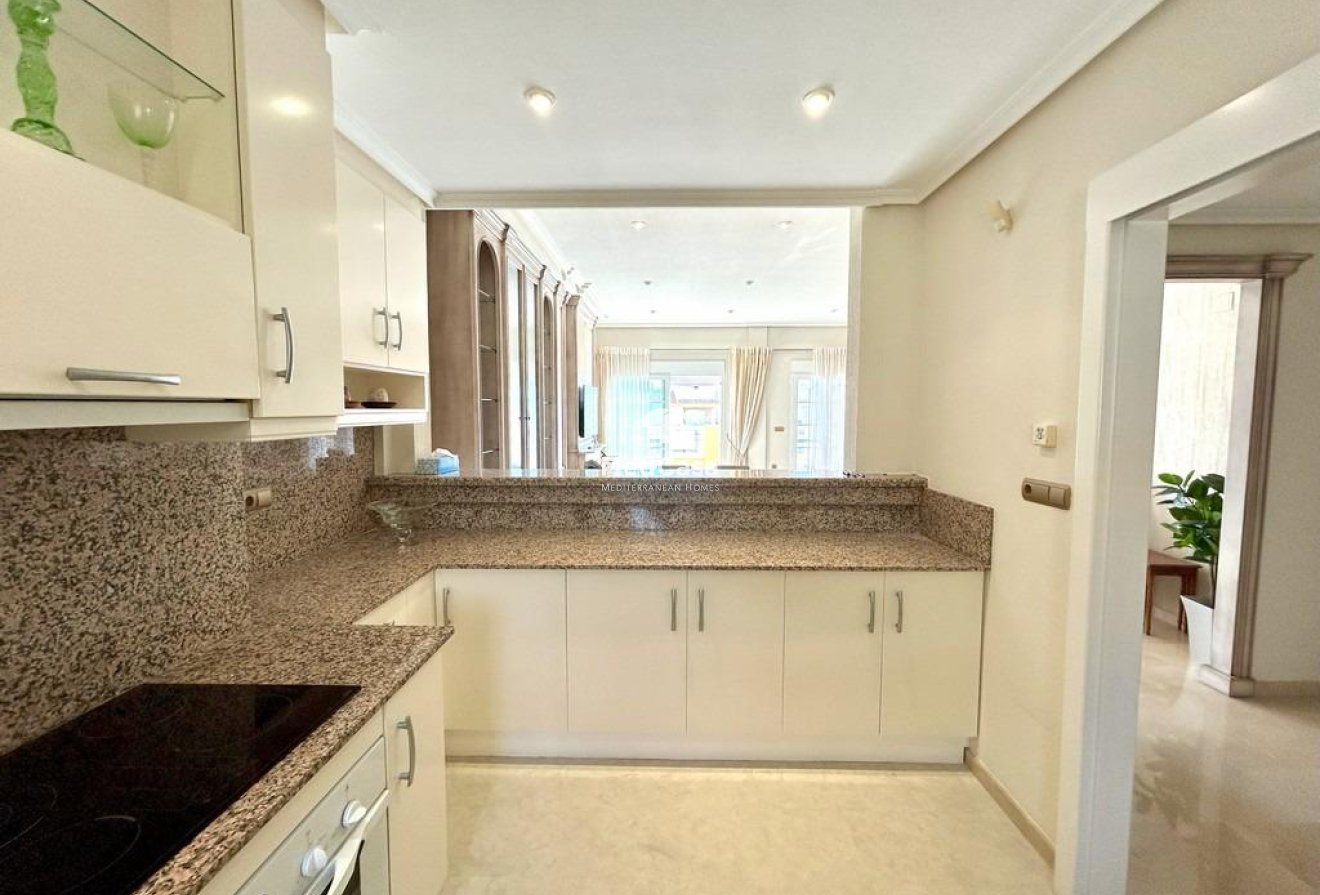 Resale - Penthouse -
Orihuela Costa - Aguamarina