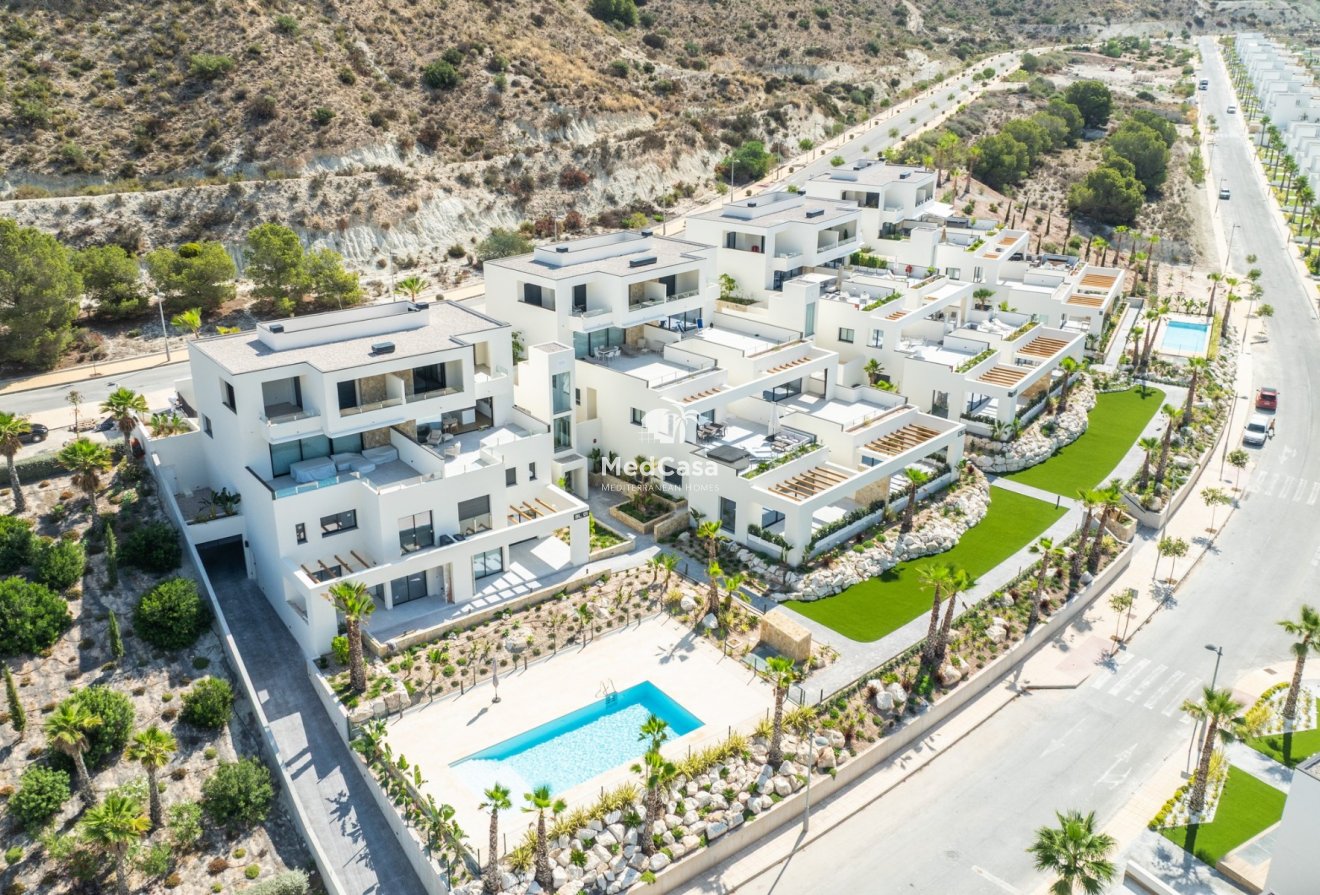 Obra nueva - Adosado -
Monforte del Cid