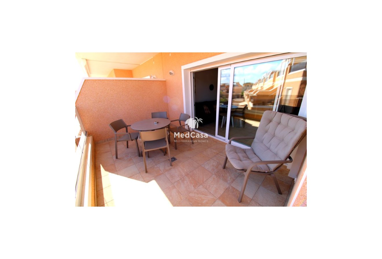 Resale - Apartment -
Pilar de la Horadada - Torre de la Horadada