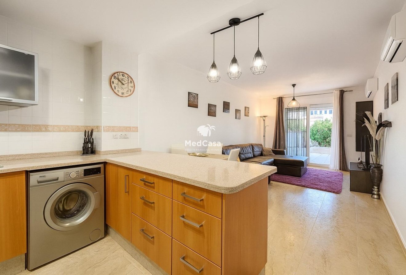 Resale - Apartment -
Orihuela Costa - Altos de Campoamor