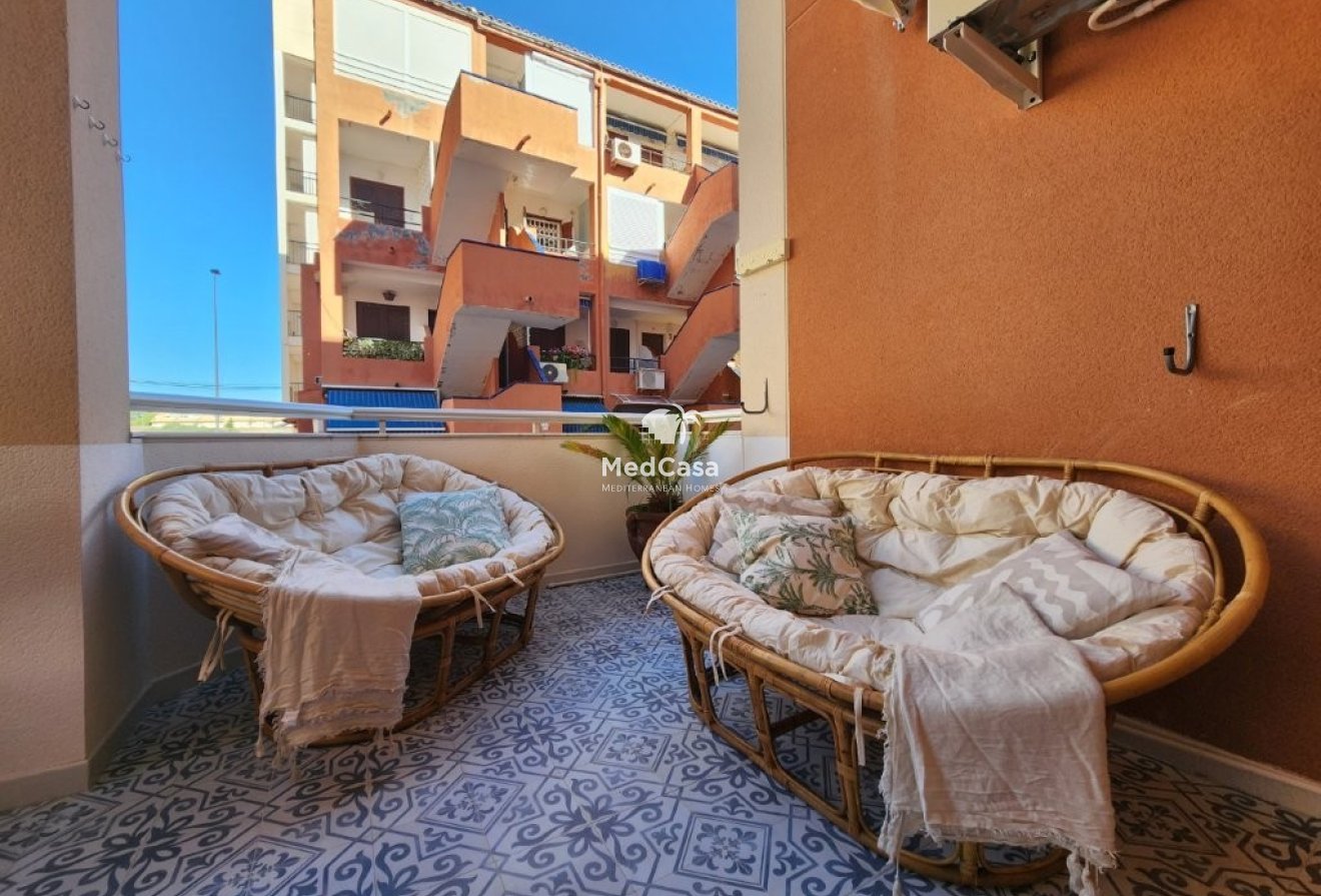Resale - Apartment -
La Mata - La Mata (Torrevieja)