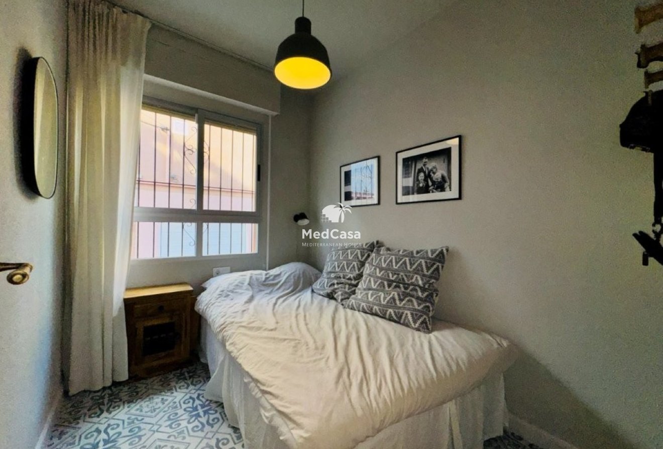 Resale - Apartment -
La Mata - La Mata (Torrevieja)