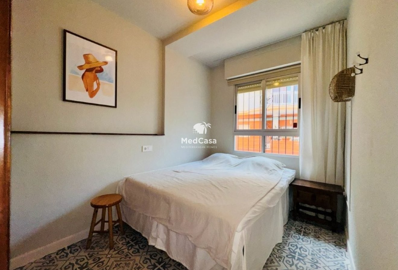 Resale - Apartment -
La Mata - La Mata (Torrevieja)