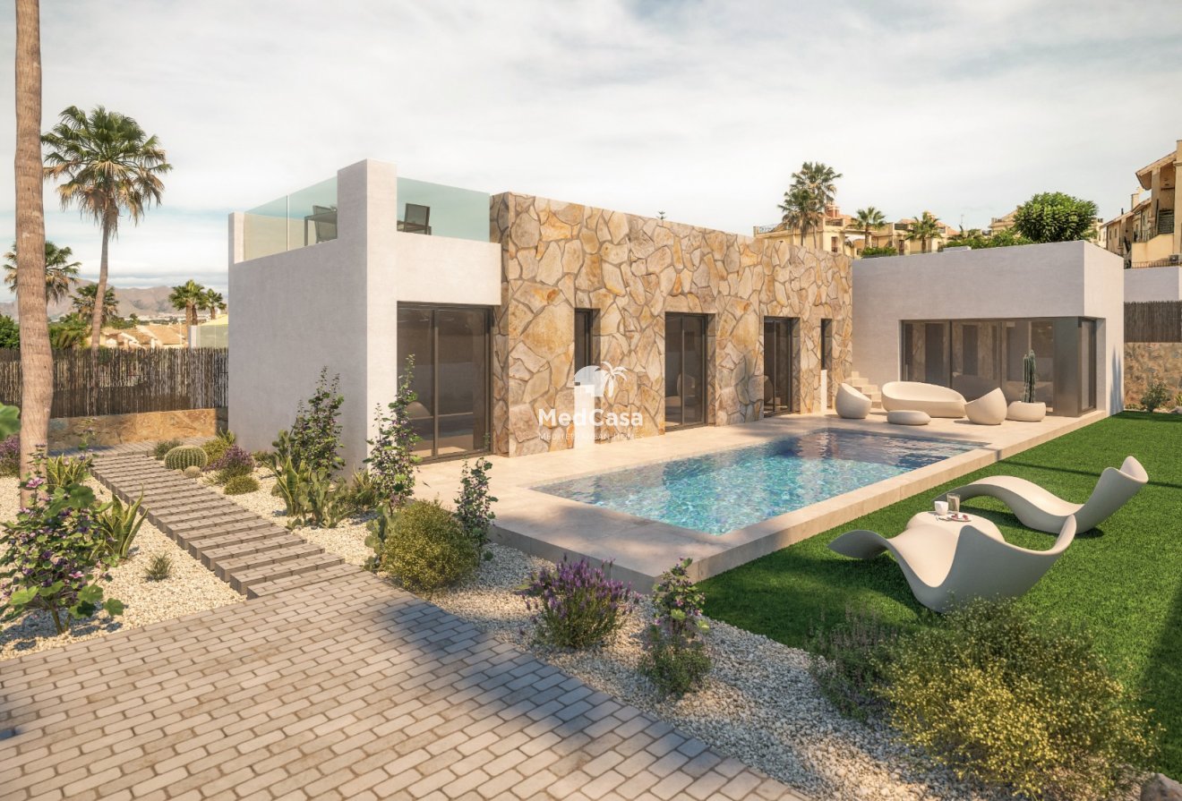 Obra nueva - Villa -
Golf La Finca