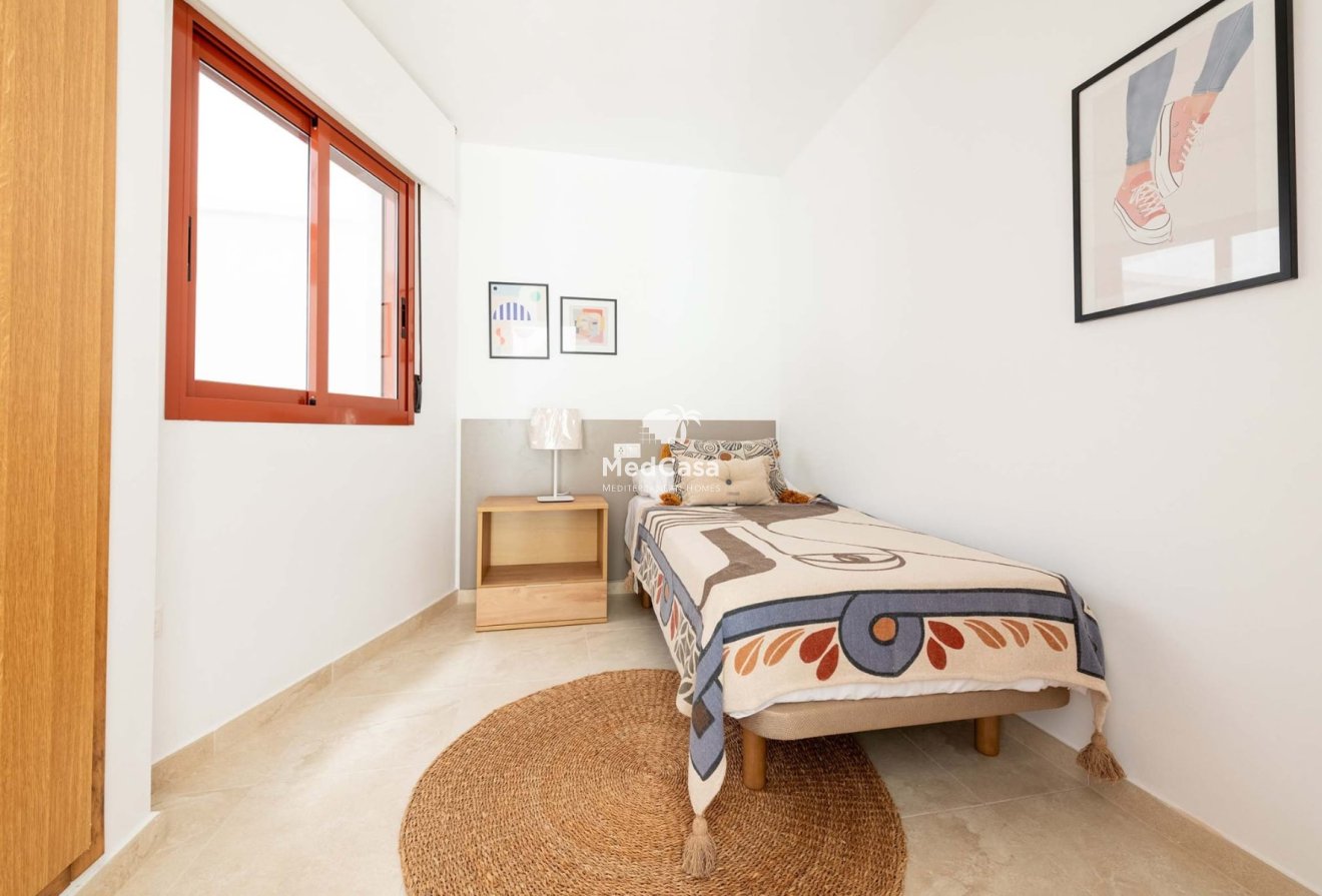 Obra nueva - Apartamento -
Avileses