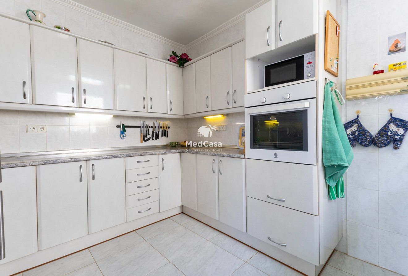 Resale - Villa -
Moraira - Pinar de l'Advocat