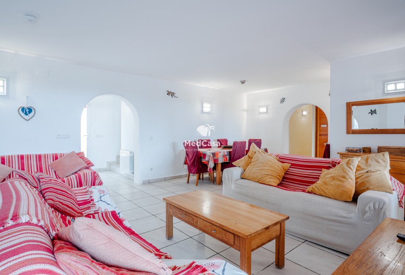 Resale - Villa -
Moraira - El Tesoro