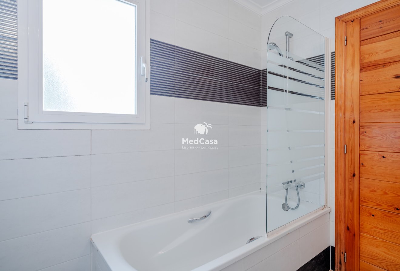 Resale - Villa -
Moraira - El Tesoro