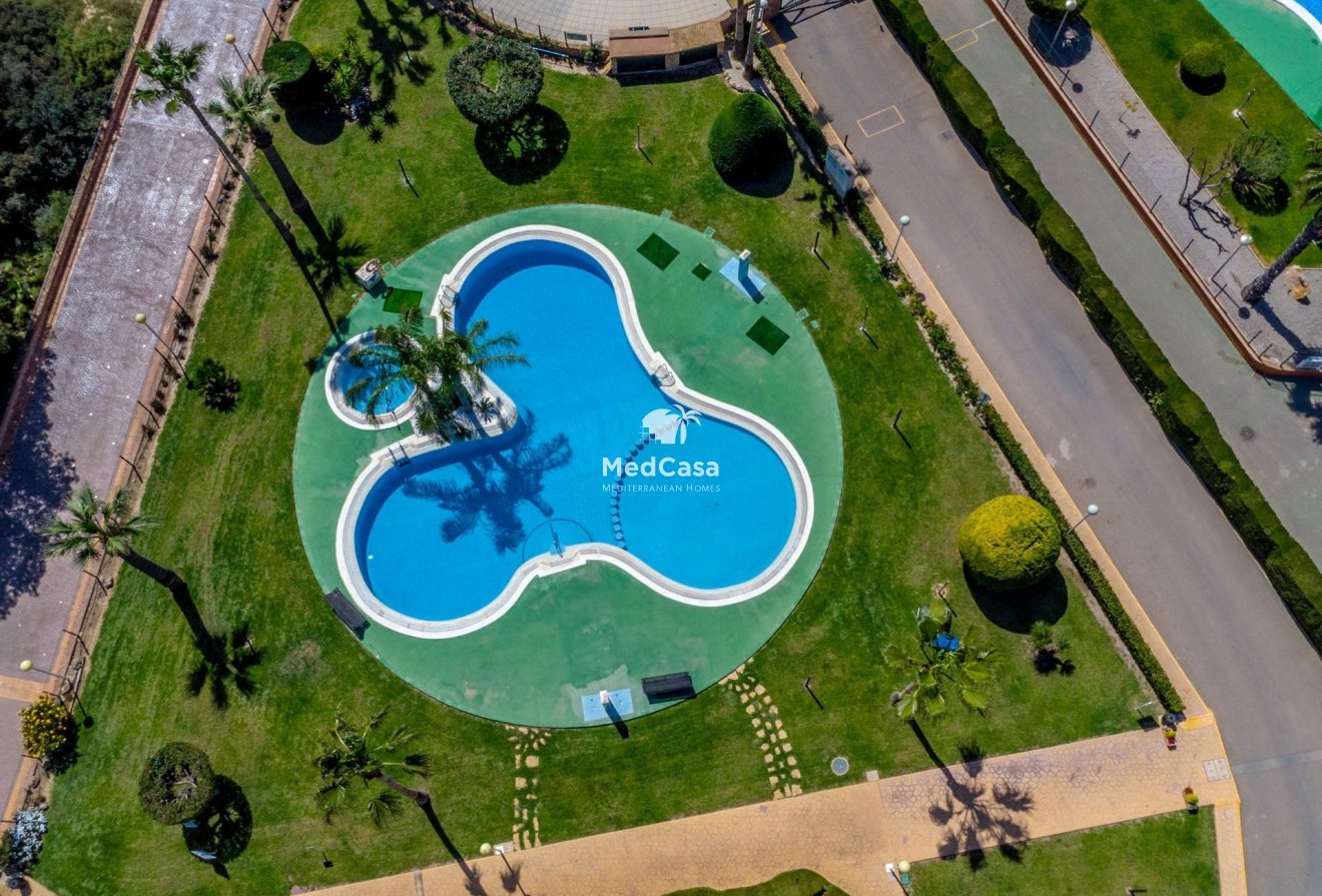 Wiederverkauf - Apartment -
Orihuela Costa - Campoamor