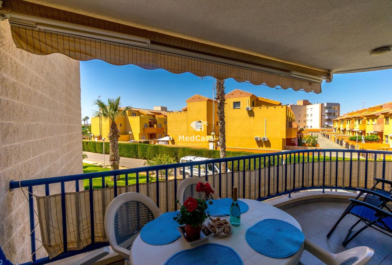 Wiederverkauf - Apartment -
Orihuela Costa - Campoamor