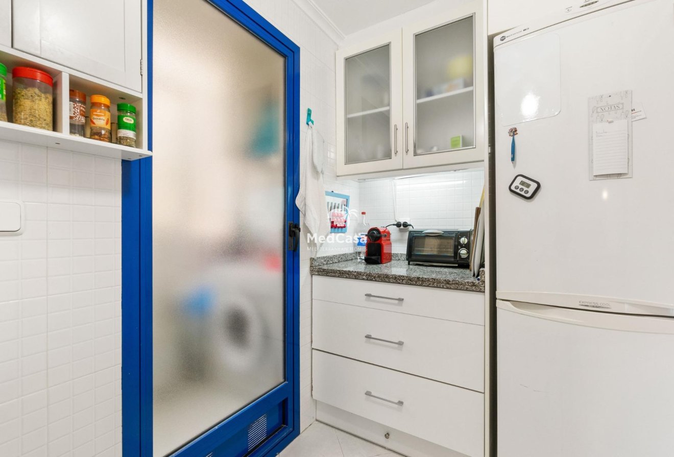 Wiederverkauf - Apartment -
Orihuela Costa - Campoamor