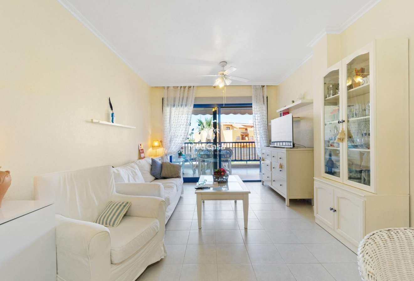 Wiederverkauf - Apartment -
Orihuela Costa - Campoamor