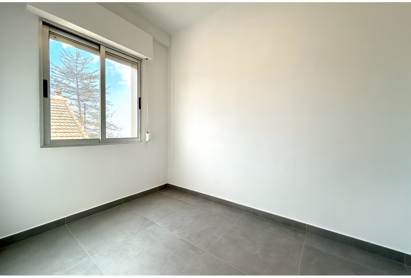 Wiederverkauf - Apartment -
Pilar de la Horadada - Pueblo Latino