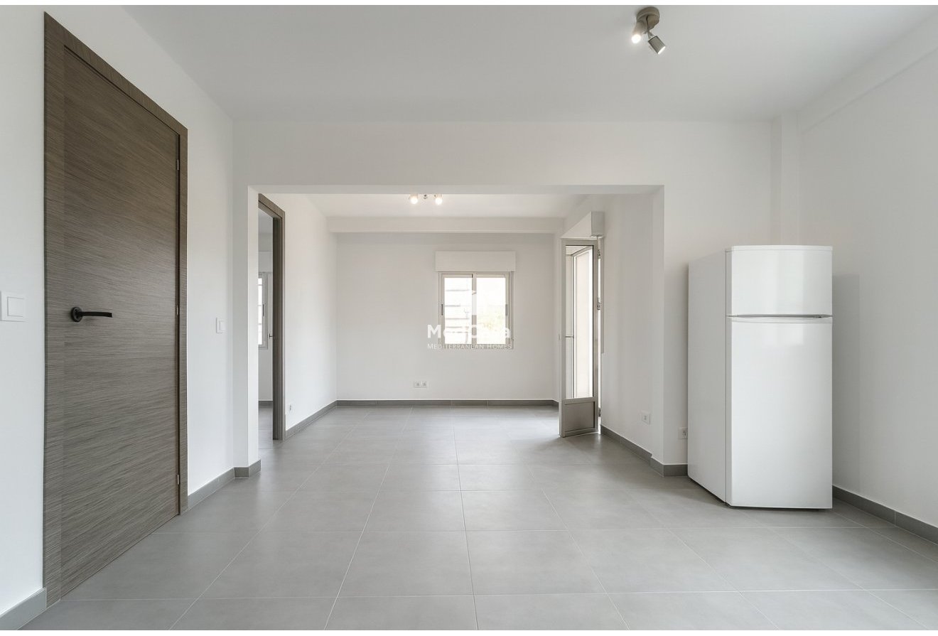 Wiederverkauf - Apartment -
Pilar de la Horadada - Pueblo Latino