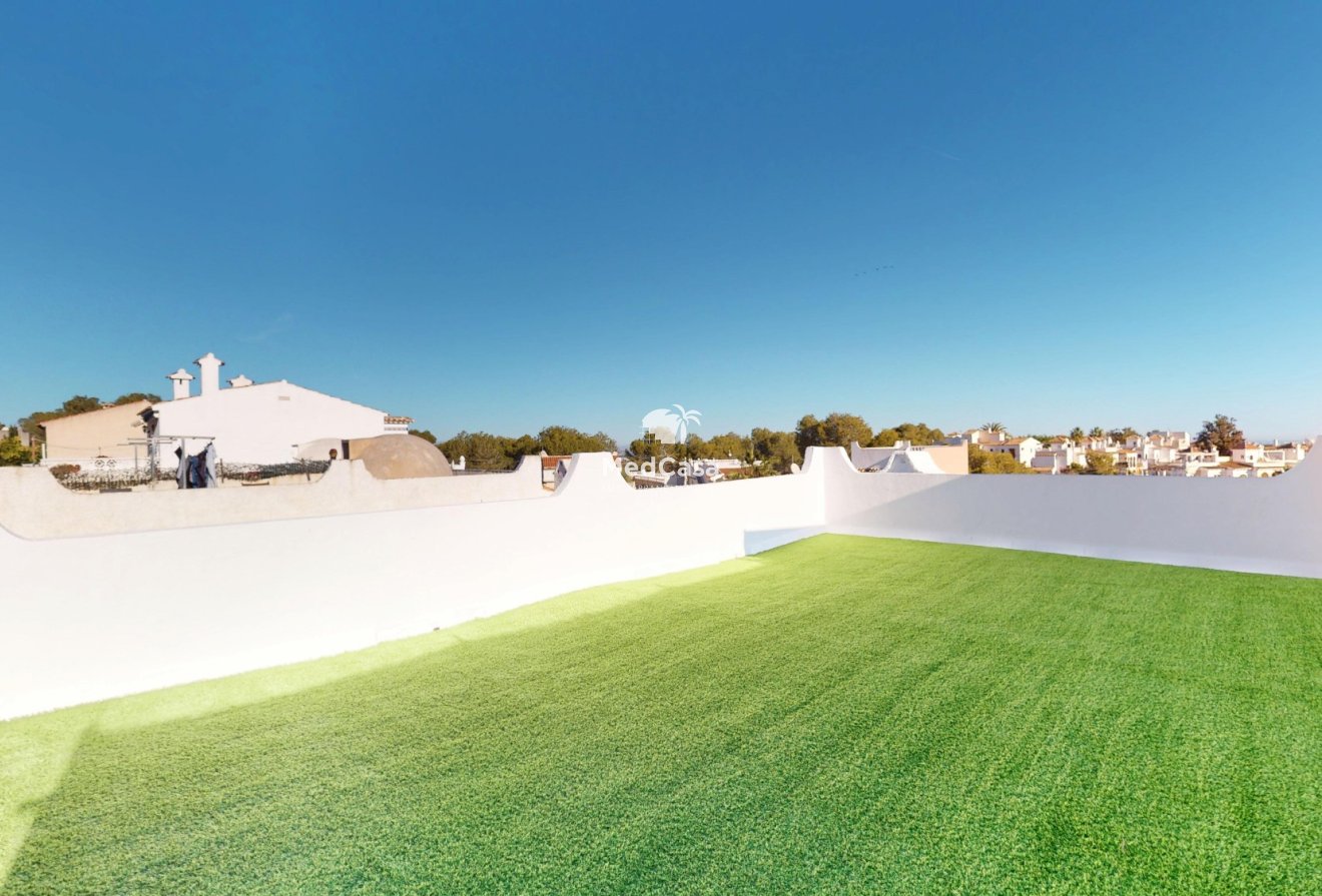 Wiederverkauf - Reihenhaus -
Orihuela Costa - Villamartín-Las Filipinas