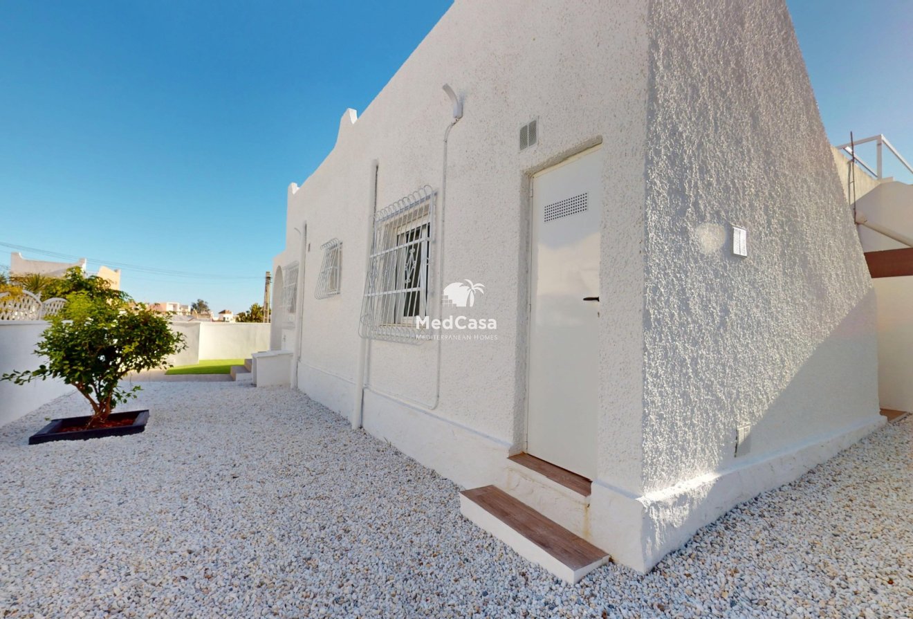 Wiederverkauf - Reihenhaus -
Orihuela Costa - Villamartín-Las Filipinas