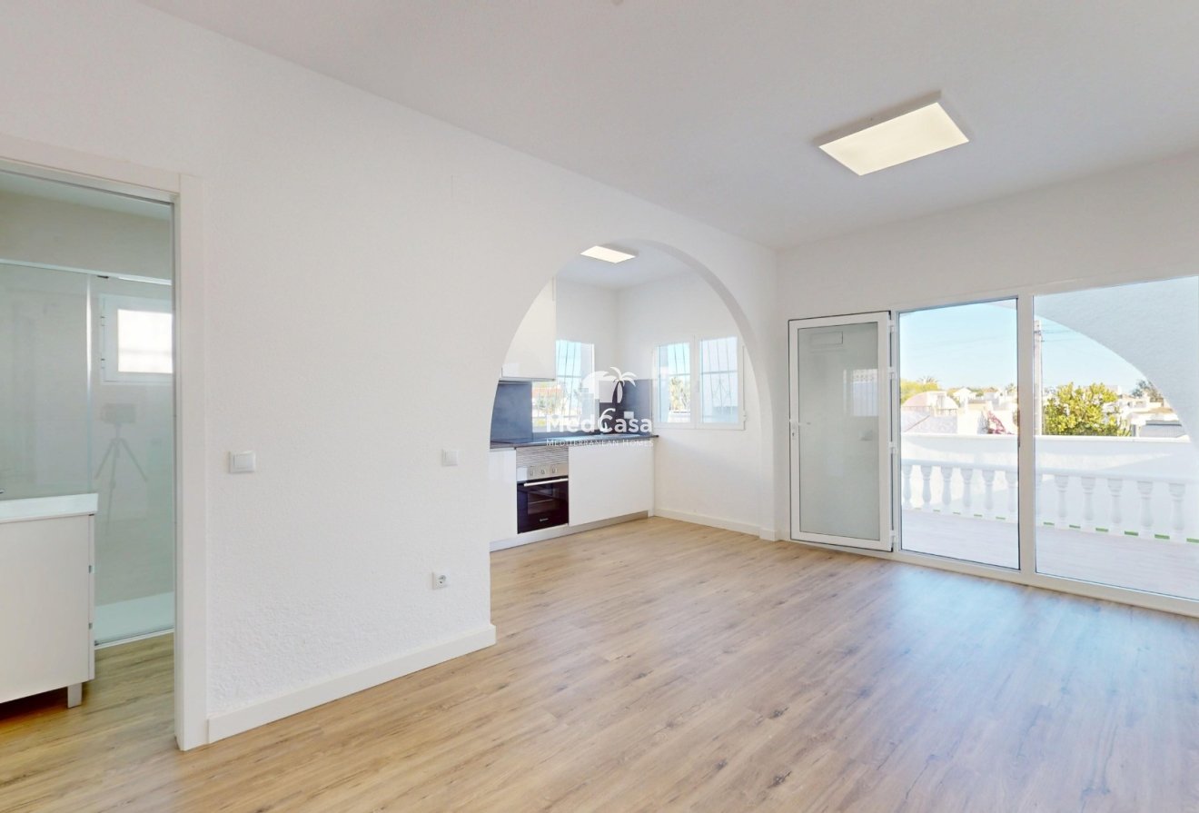 Wiederverkauf - Reihenhaus -
Orihuela Costa - Villamartín-Las Filipinas