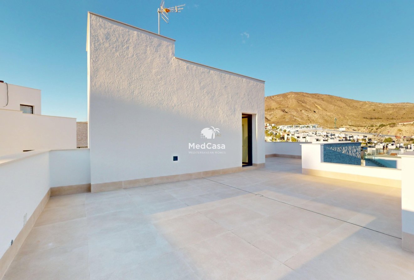 Neubau - Villa -
Finestrat