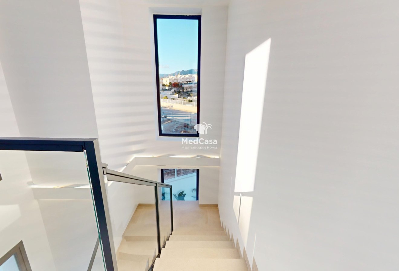 Neubau - Villa -
Finestrat