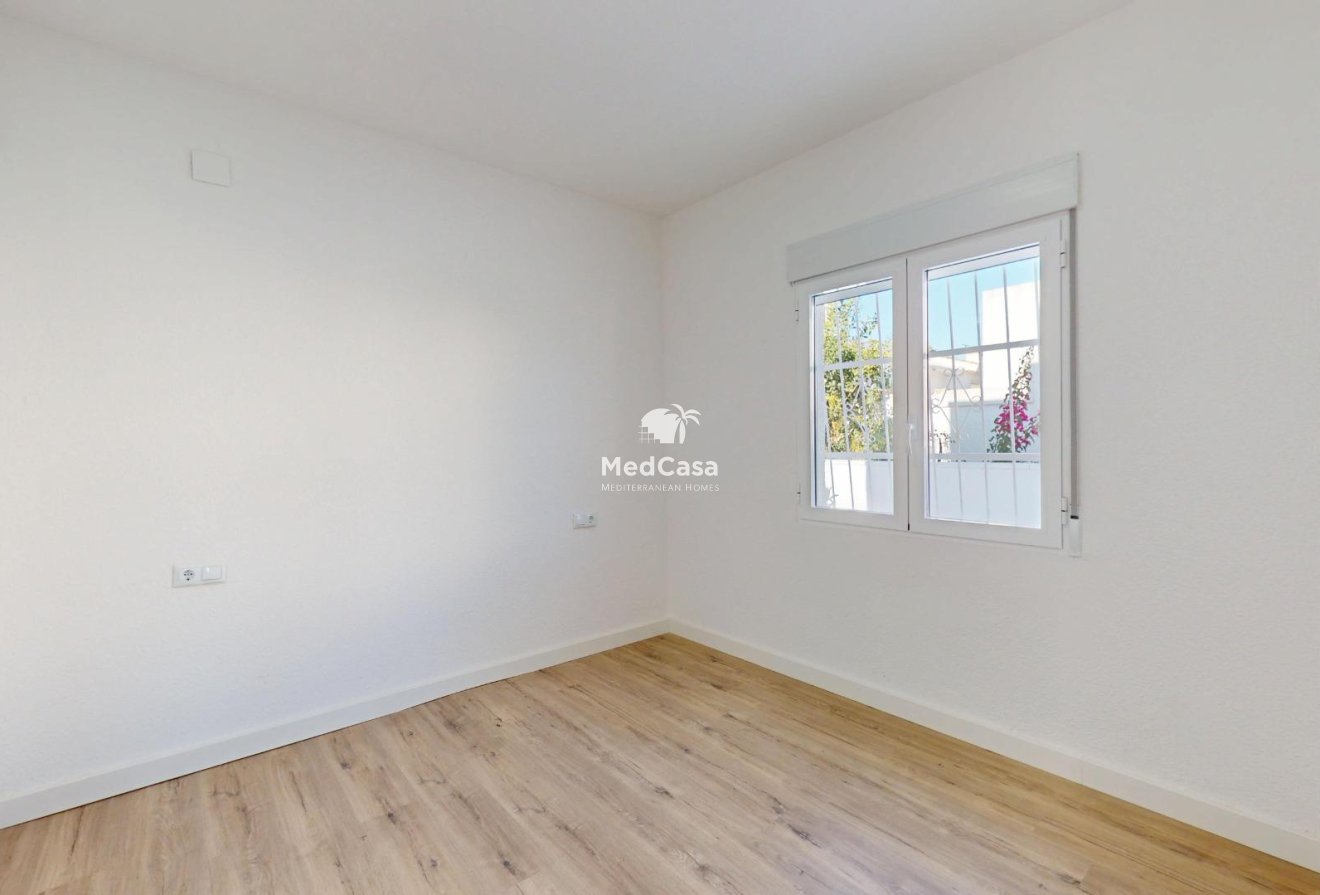 Wiederverkauf - Apartment -
San Miguel de Salinas - BLUE LAGOON