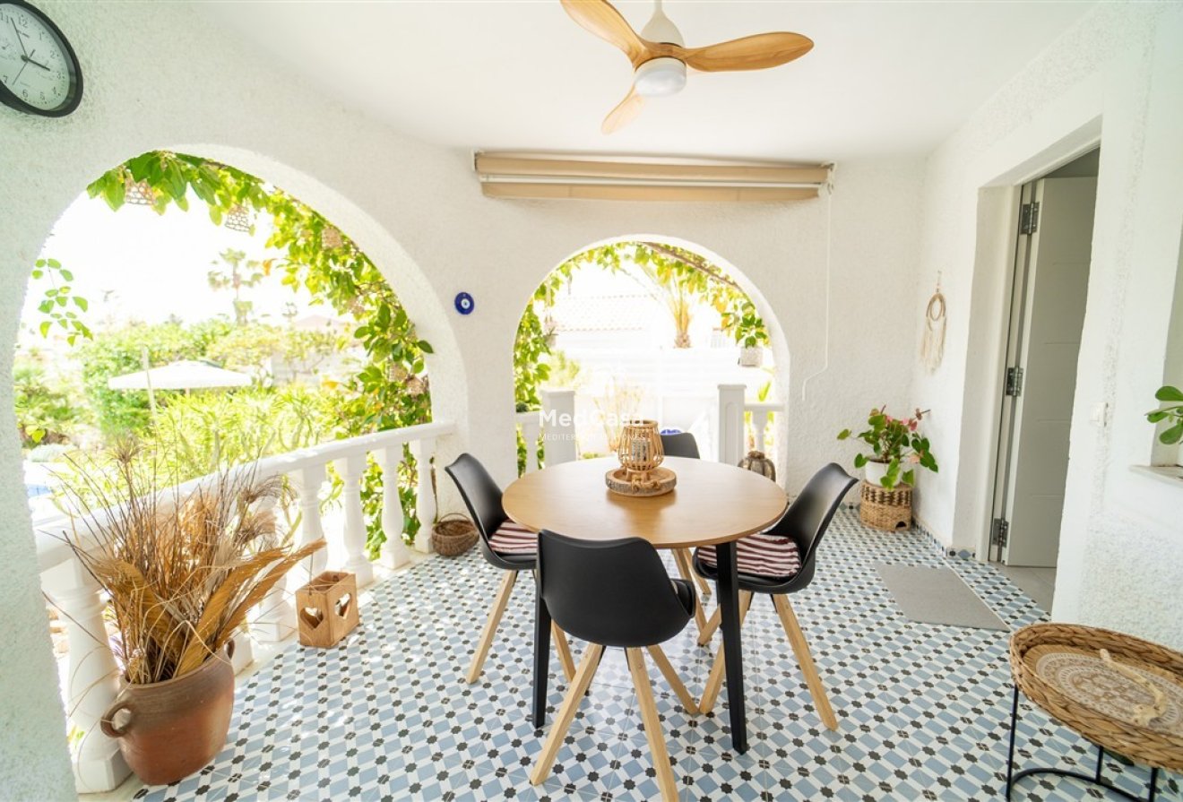 Wiederverkauf - Villa -
Torrevieja - El chaparral