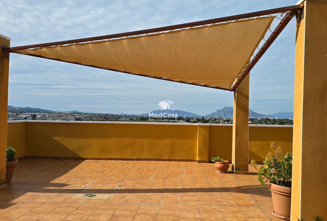 Resale - Ground floor apartment -
Formentera del Segura