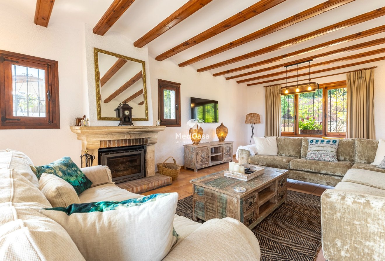 Wiederverkauf - Villa -
Jávea - Tossalet