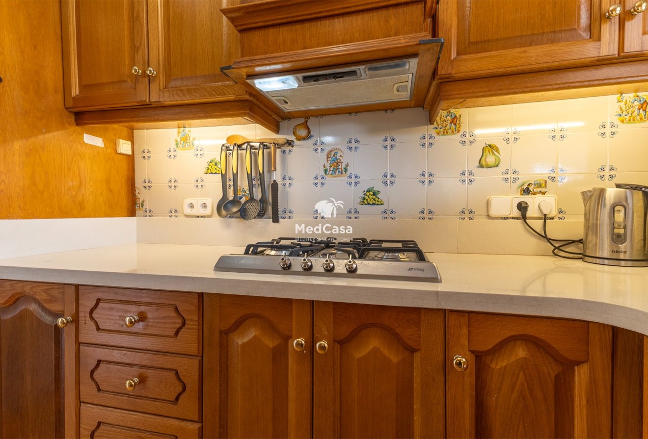 Wiederverkauf - Villa -
Jávea - Tossalet