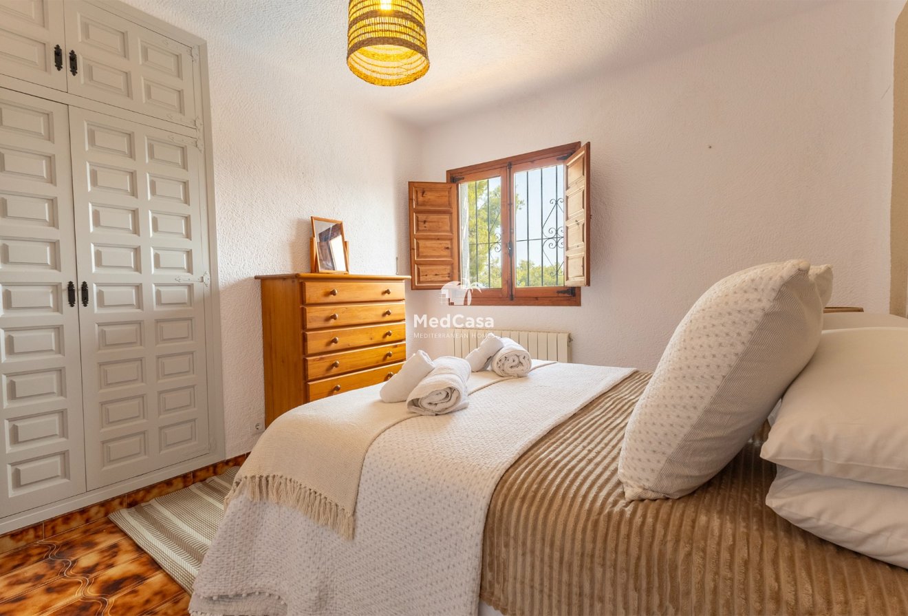 Wiederverkauf - Villa -
Jávea - Tossalet