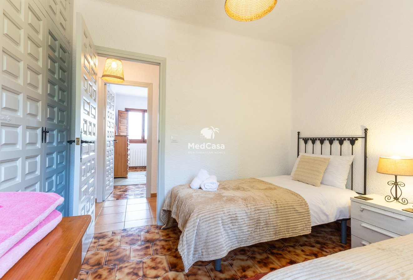 Wiederverkauf - Villa -
Jávea - Tossalet