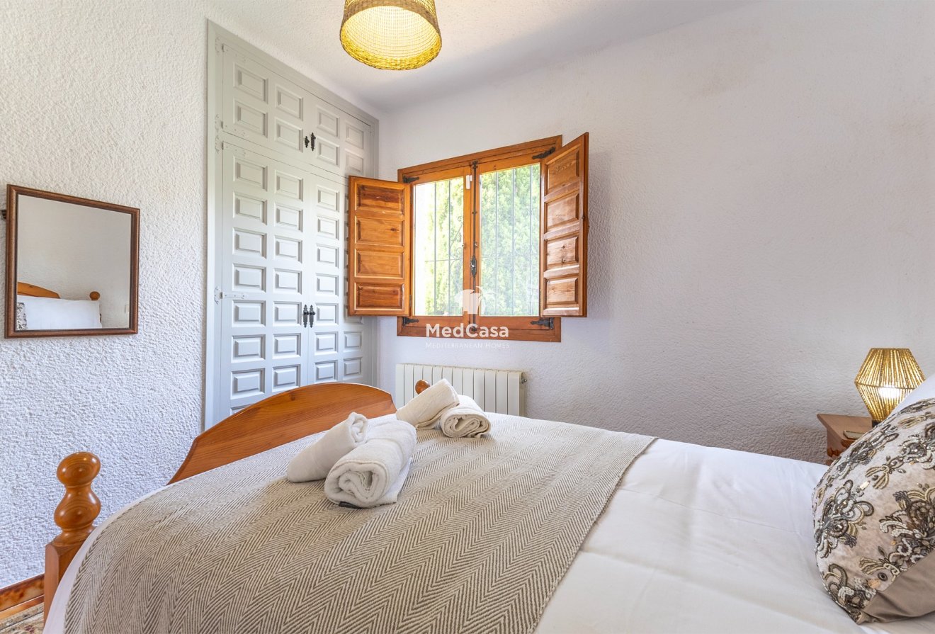 Wiederverkauf - Villa -
Jávea - Tossalet