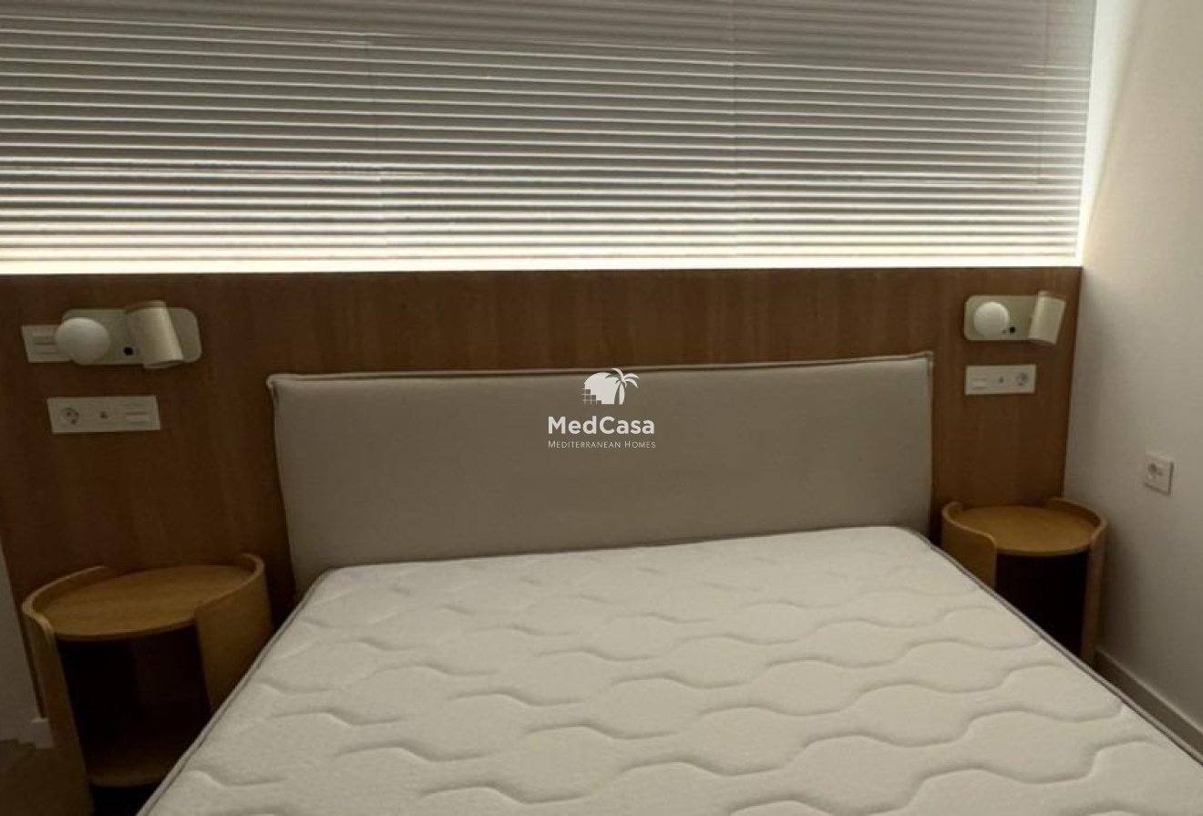 Wiederverkauf - Apartment -
Torrevieja - Punta prima