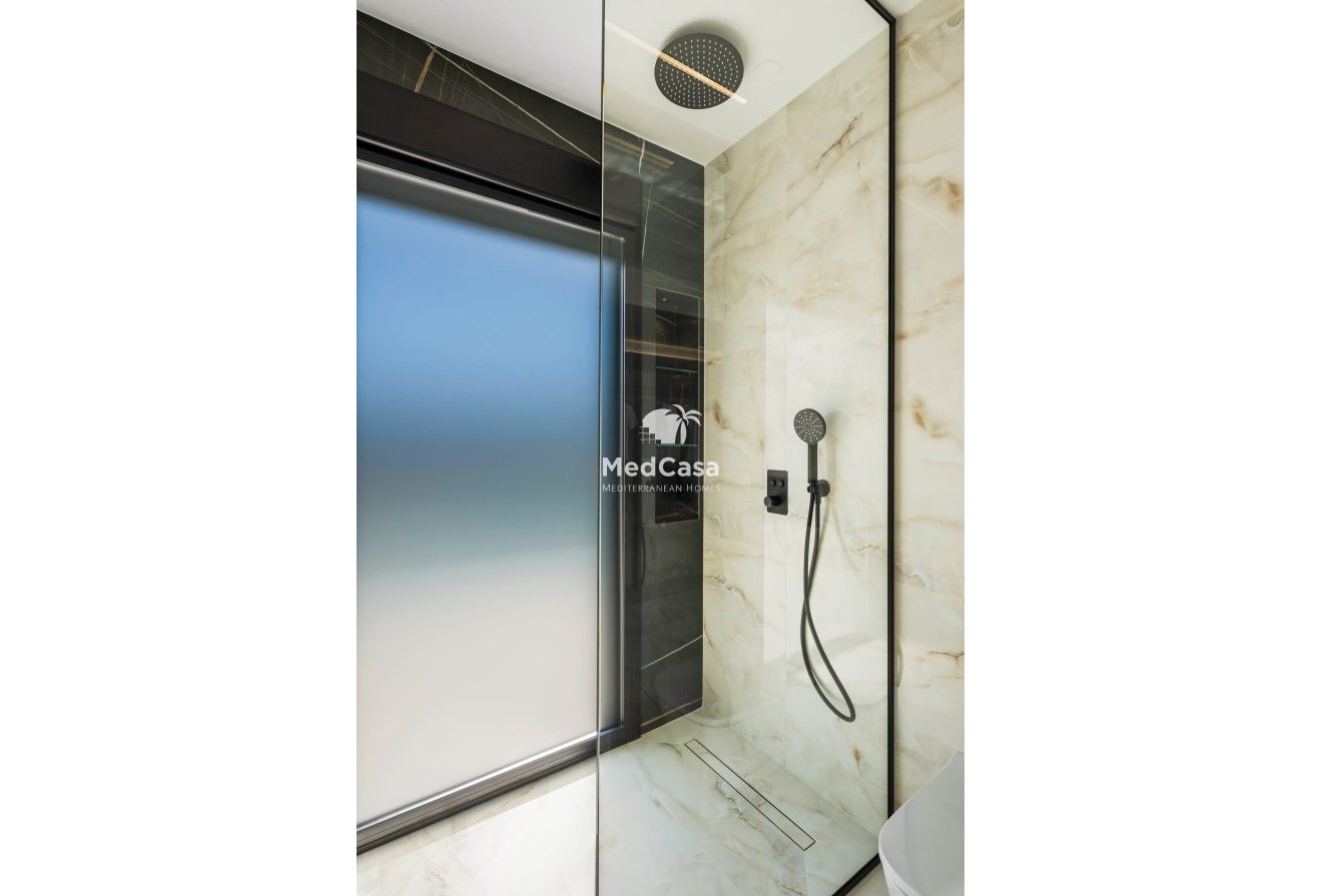 Neubau - Villa -
Golf La Finca - La Finca Golf