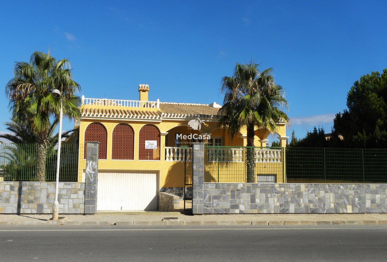 Neubau - Reihenhaus -
San Javier