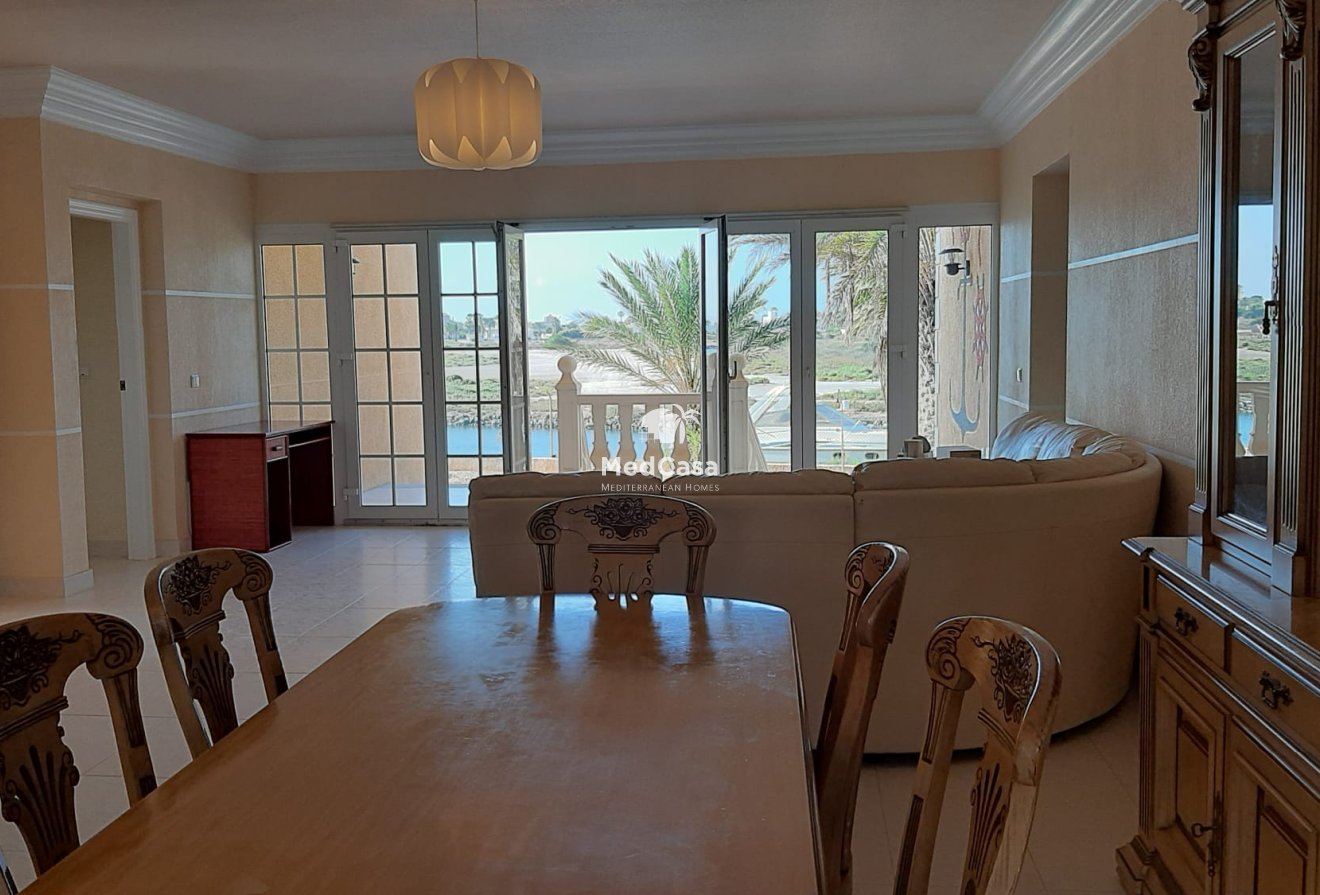 Neubau - Reihenhaus -
San Javier