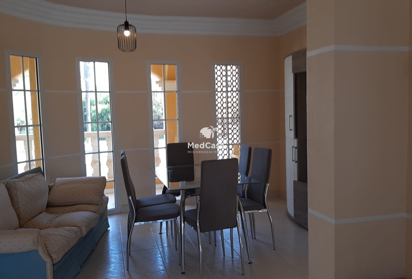 Neubau - Reihenhaus -
San Javier