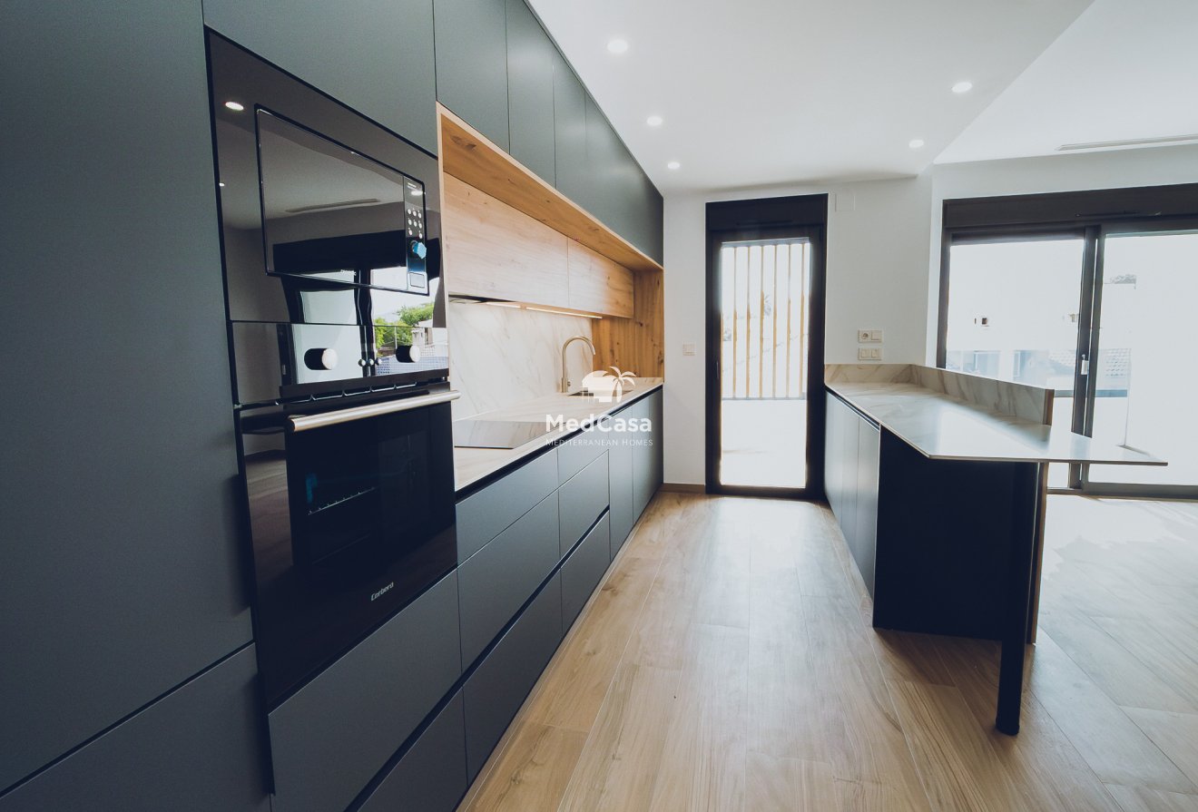 New Build - Apartment -
Redován