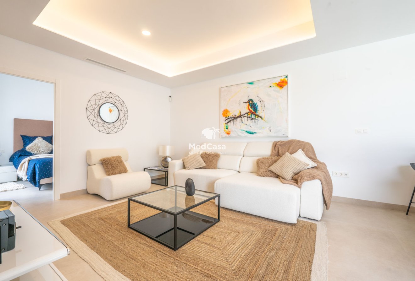 Neubau - Villa -
Roldan