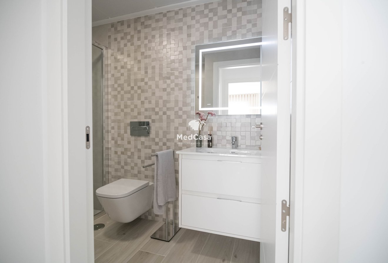 Neubau - Reihenhaus -
Avileses - Jerónimo y Avileses