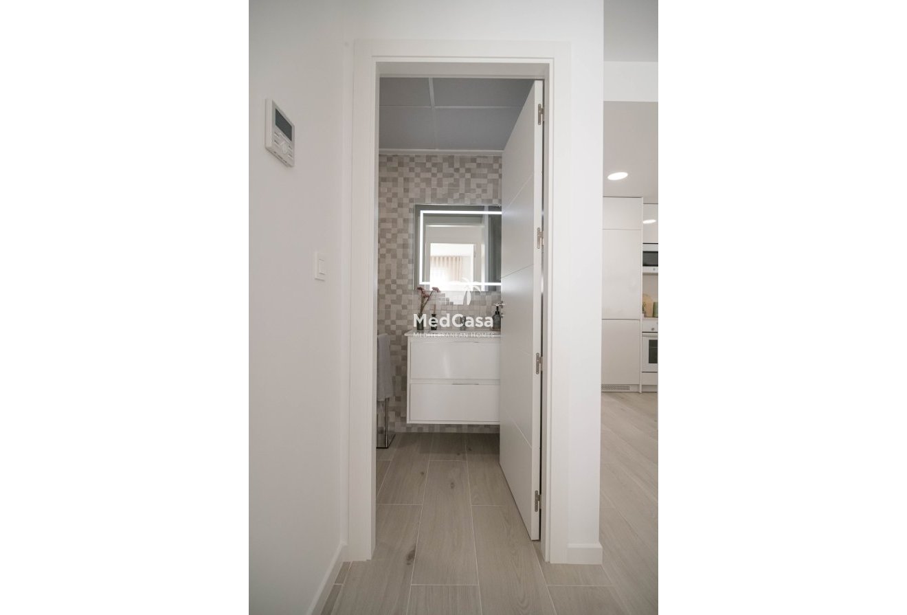 Neubau - Reihenhaus -
Avileses - Jerónimo y Avileses