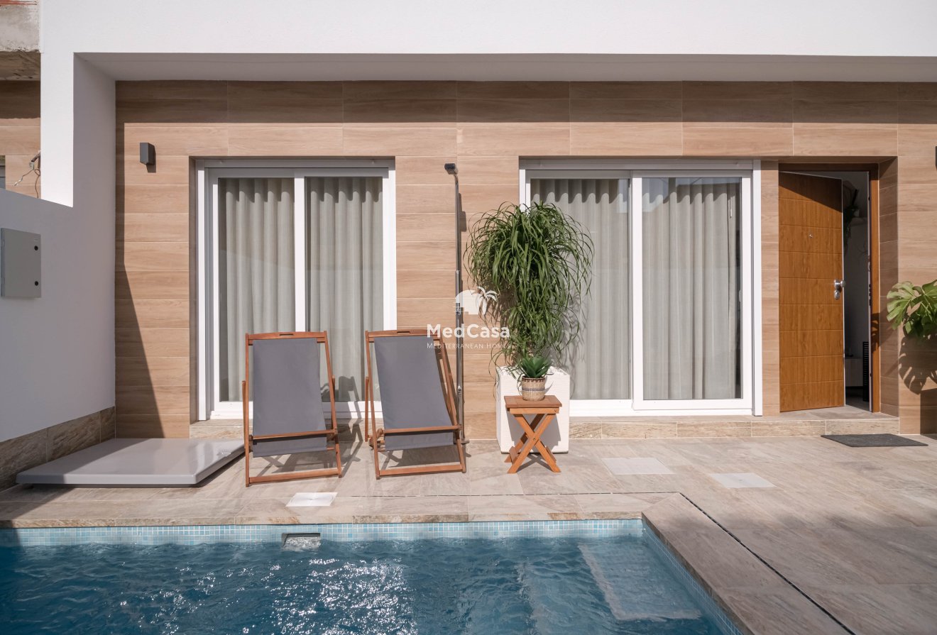 Neubau - Reihenhaus -
Avileses - Jerónimo y Avileses