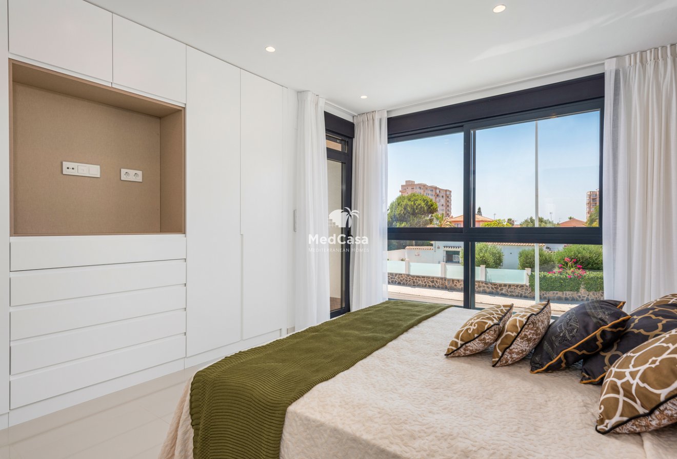 Neubau - Villa -
La Manga - Playa Paraiso