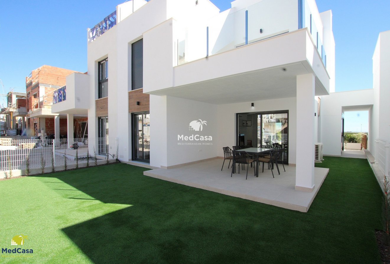 Obra nueva - Apartamento planta baja -
Golf Vistabella