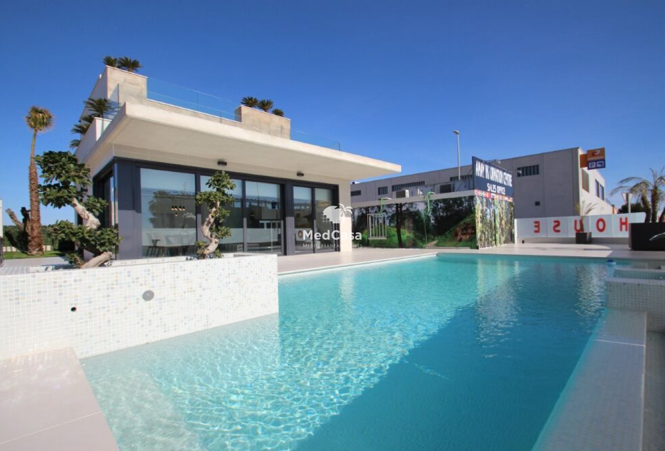 Neubau - Villa -
San Miguel de Salinas