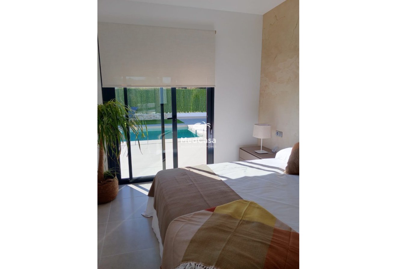 Neubau - Villa -
Calasparra