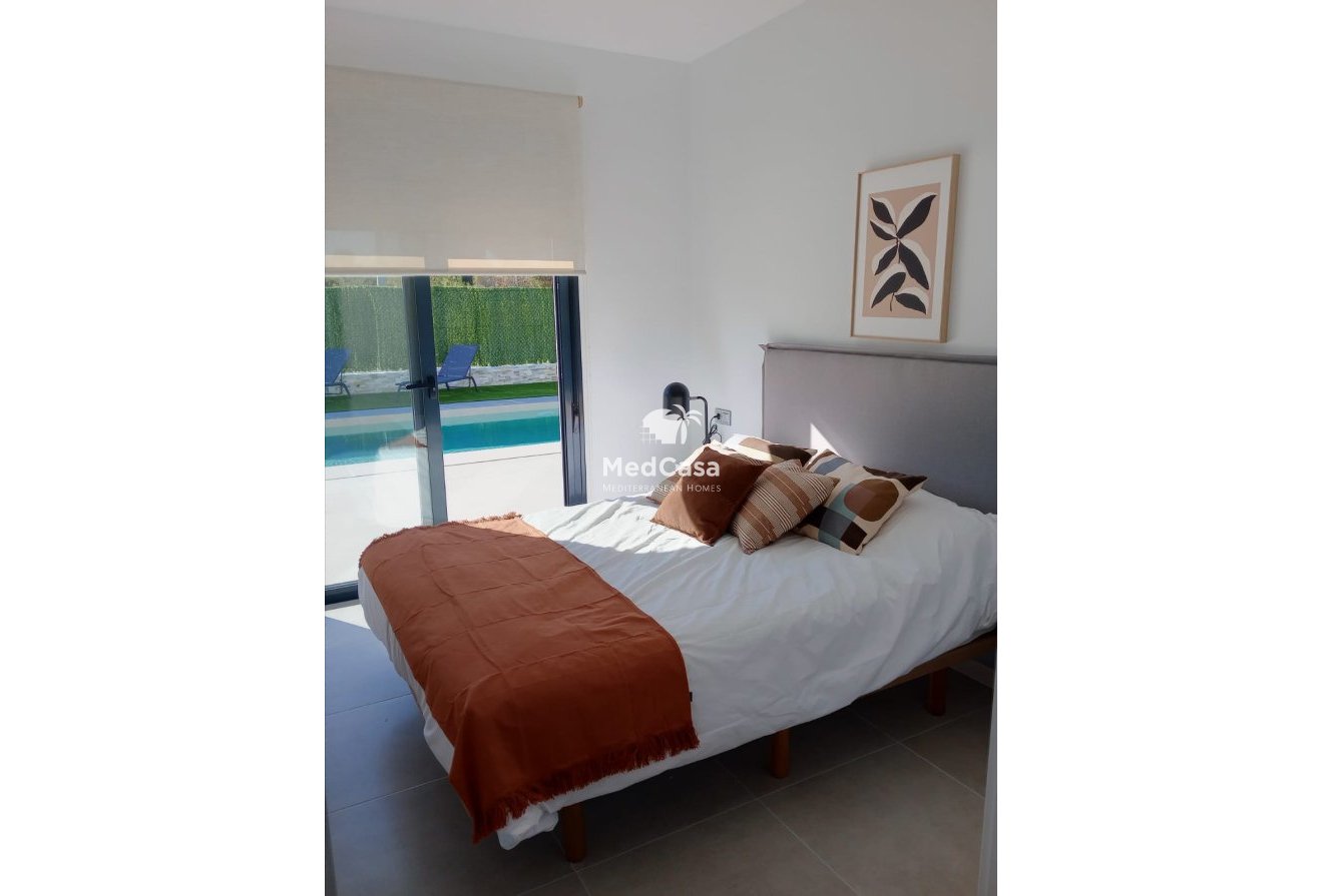 Neubau - Villa -
Calasparra