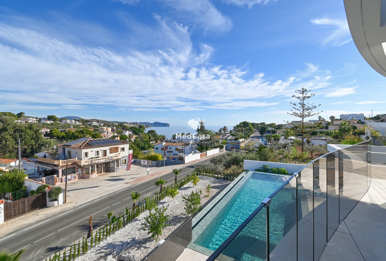 Obra nueva - Villa -
Benissa