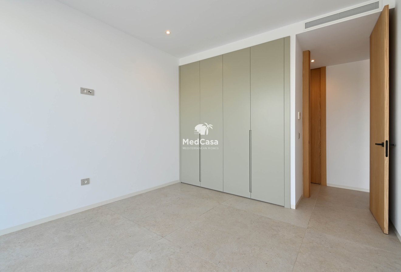 Obra nueva - Villa -
Benissa