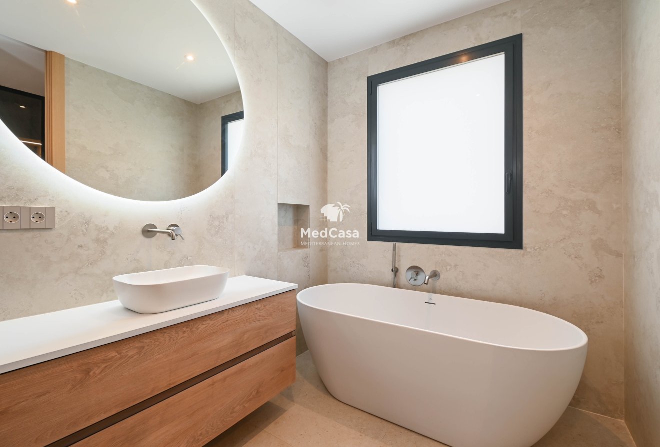 Obra nueva - Villa -
Benissa